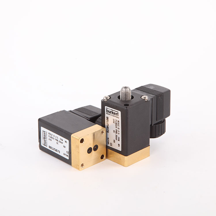 DC24V -solenoidilentäjäventtiili
