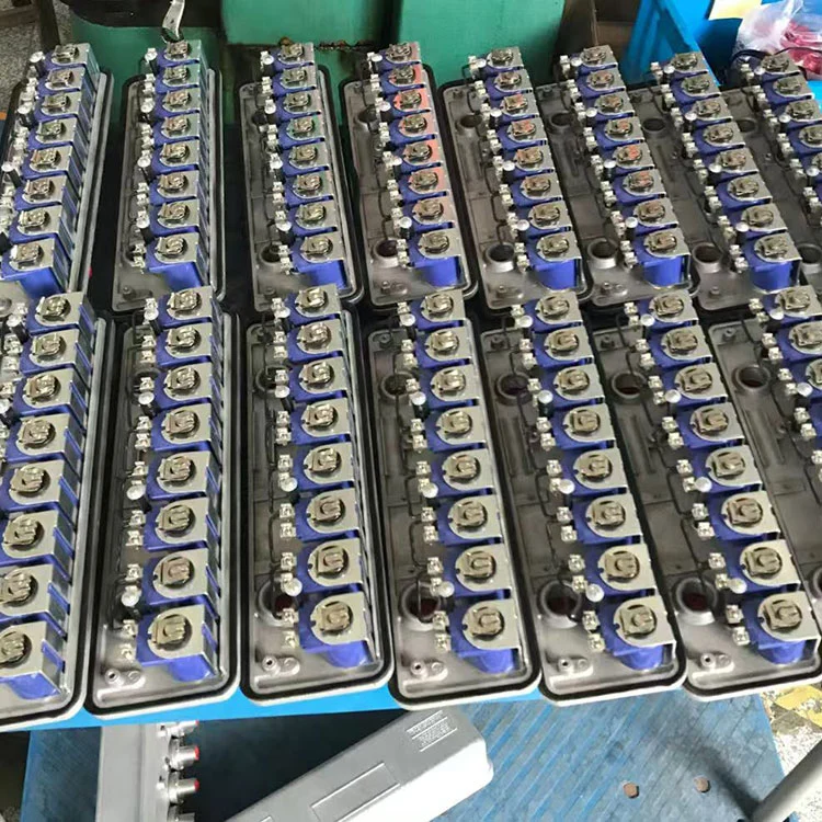 RCA3-8V8000 venttiililaatikko