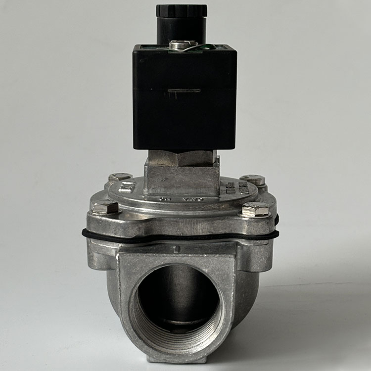 Sarja 353 Solenoidilentäjällä käytetty kalvoventtiili
